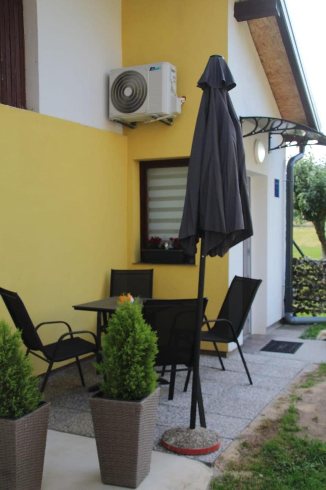 M - Sa Dvije Spavace Sobe Homestay szállás *