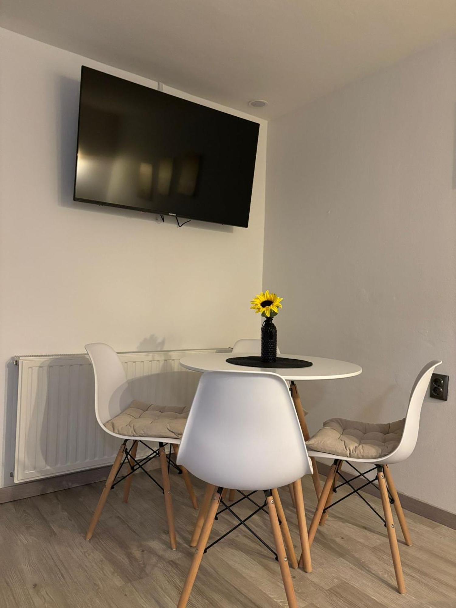 M - Sa Dvije Spavace Sobe Homestay szállás *